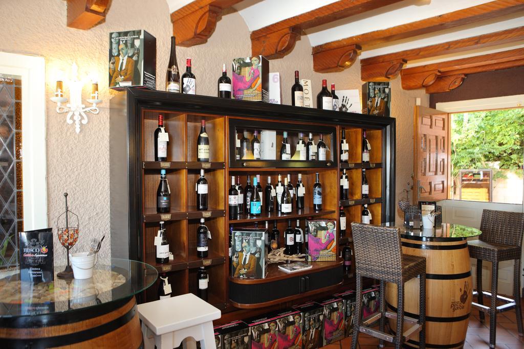 Hotel Restaurante Risco ラレード エクステリア 写真